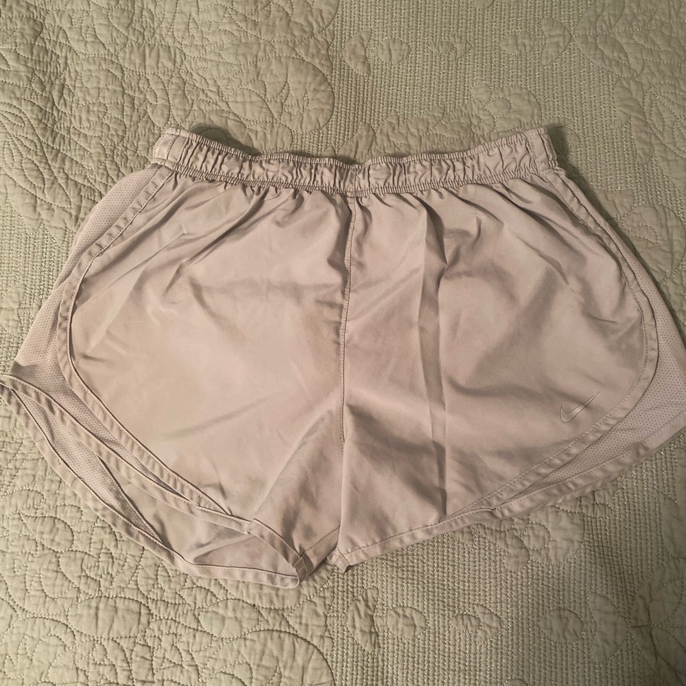 Nike Women’s Dri-FIT Tempo Running Shorts